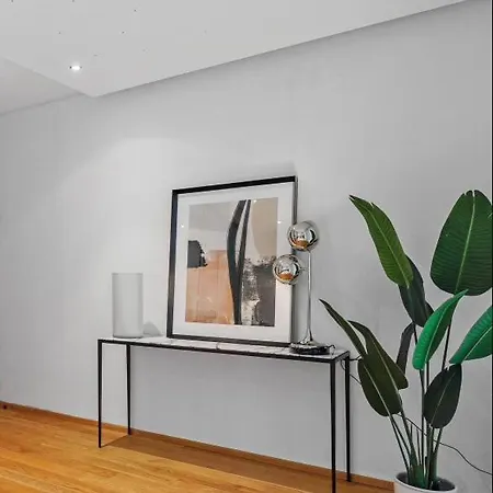 Prestige Living, 2br Luxury Apartment, Koliba Location, Free Parking דירה ברטיסלאבה